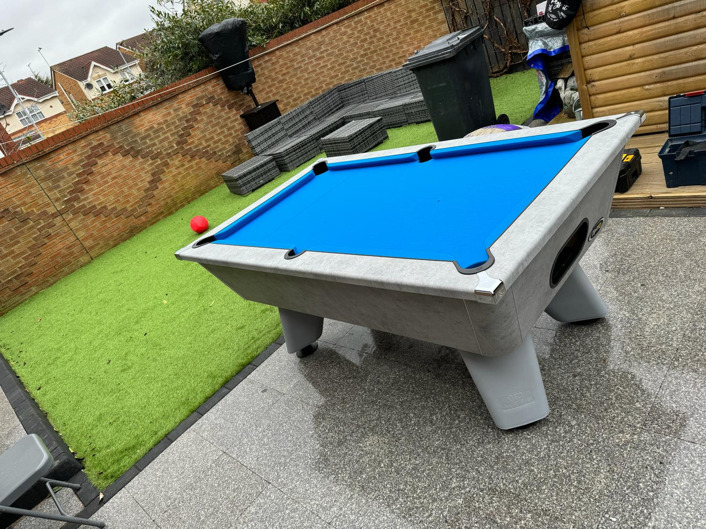 Cry Wolf Outdoor Slate Pool Table - Urban Grey - 6ft & 7ft