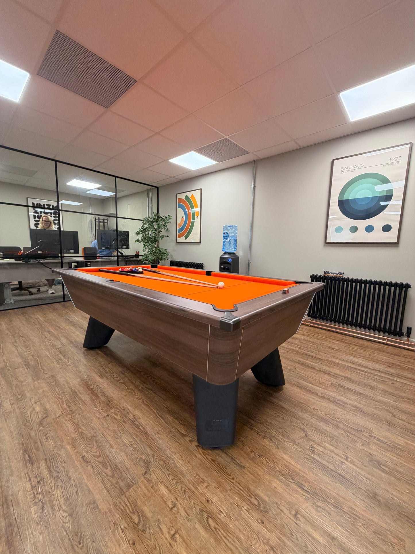 Cry Wolf Slate Pool Table - Dark Walnut - 6ft & 7ft