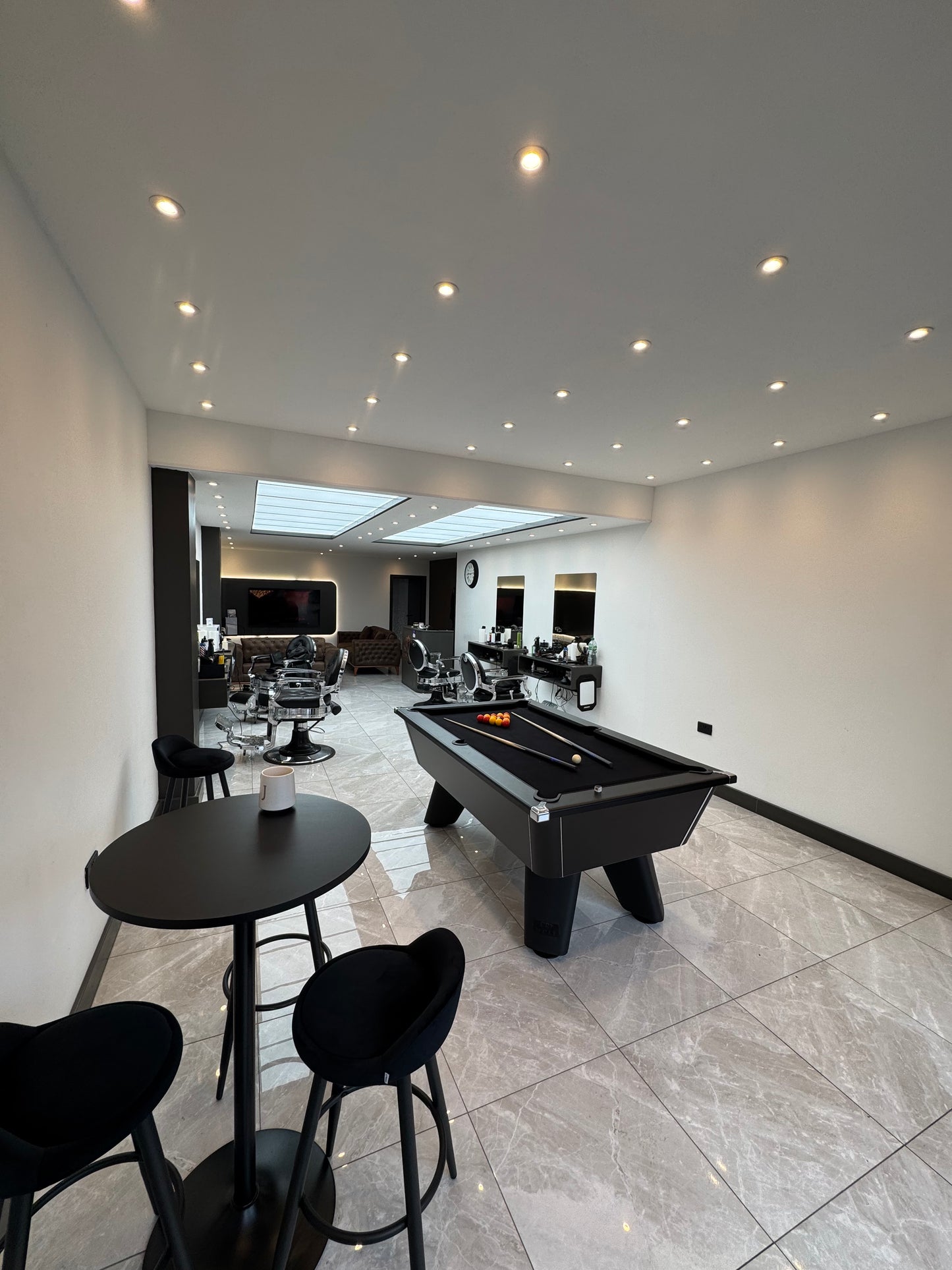 Cry Wolf Slate Pool Table - Matte Black - 6ft & 7ft
